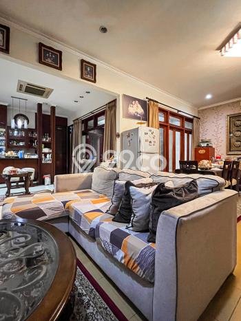 Komersial Bagus Dijual LB 227m2 Lokasi Strategis Jakarta Selatan Area Cocok untuk Bisnis Komersial Bagus Dijual LB 227m2 Lokasi Strategis Jakarta Selatan Area Cocok untuk Bisnis