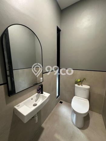 Rumah Luxury Modern Siap Huni di BSD Delatinos Tangerang Rumah Luxury Modern Siap Huni di BSD Delatinos Tangerang