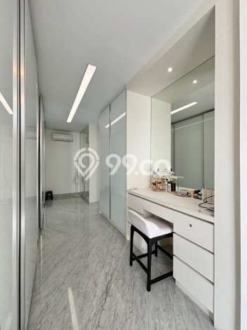 Rumah Elit LB 1139m2 Siap Huni Desain Elegan di BSD Bukit Golf, Tangerang Rumah Elit LB 1139m2 Siap Huni Desain Elegan di BSD Bukit Golf, Tangerang