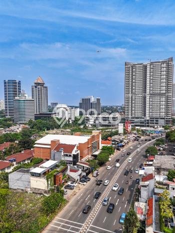 Unit Komersial Dijual di Jakarta Selatan LT 680m2 & LB 1000m2 Unit Komersial Dijual di Jakarta Selatan LT 680m2 & LB 1000m2