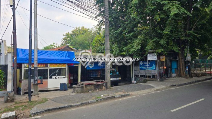Lahan Dijual Lokasi Kebayoran Lama, Jakarta Selatan dengan Luas Tanah 737m2 dan Status - Lahan Dijual Lokasi Kebayoran Lama, Jakarta Selatan dengan Luas Tanah 737m2 dan Status -