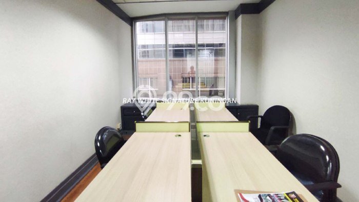 Lokasi Strategis! Dijual Kantor Bisnis di Sudirman, Jakarta Selatan Kondisi Baik Lokasi Strategis! Dijual Kantor Bisnis di Sudirman, Jakarta Selatan Kondisi Baik