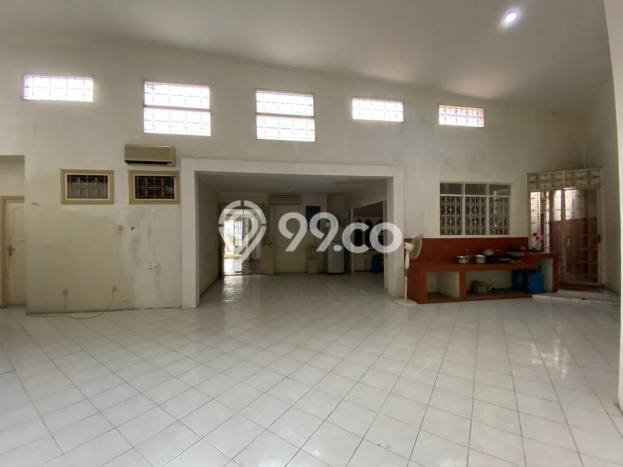 Hot Offer Hunian Premium Ideal dan Luas di Menteng, Jakarta Pusat Hot Offer Hunian Premium Ideal dan Luas di Menteng, Jakarta Pusat