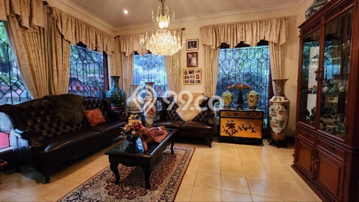 For Sale! Premium House LT 1116m2 Desain Elegan di Kebagusan For Sale! Premium House LT 1116m2 Desain Elegan di Kebagusan
