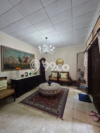 Rumah Elit LB 1000m2 Siap Huni Desain Elegan di Cipete, Jakarta Selatan Rumah Elit LB 1000m2 Siap Huni Desain Elegan di Cipete, Jakarta Selatan