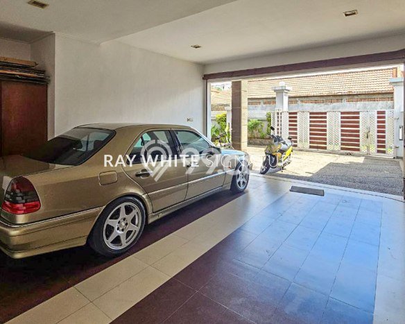 For Sale! Premium House LT 500m2 Desain Elegan di Bintaro For Sale! Premium House LT 500m2 Desain Elegan di Bintaro
