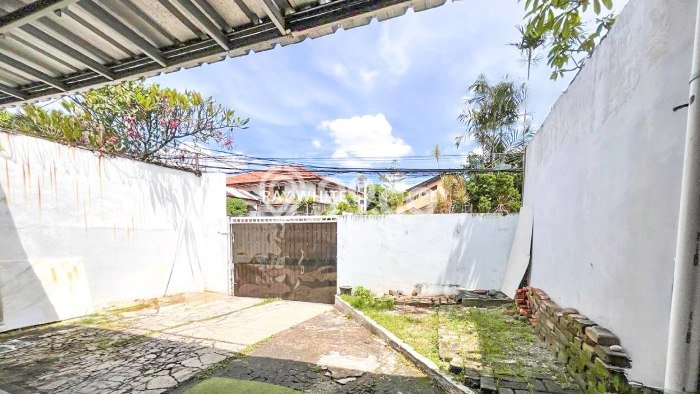 Dijual Rumah Premium dengan Fasilitas Sekitar Komplit di Cilandak, Jakarta Selatan Dijual Rumah Premium dengan Fasilitas Sekitar Komplit di Cilandak, Jakarta Selatan