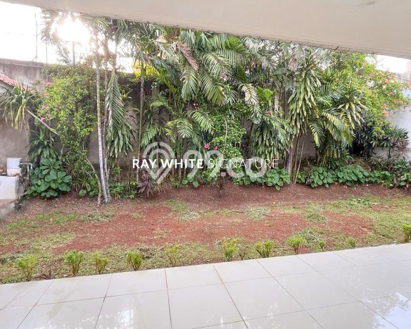 Dijual Hunian Mewah dengan Fasilitas Sekitar Komplit di Cilandak, Jakarta Selatan Dijual Hunian Mewah dengan Fasilitas Sekitar Komplit di Cilandak, Jakarta Selatan