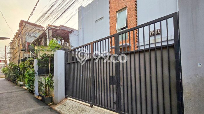 Dijual Rumah Kost di Setiabudi, Jakarta Selatan, 32 KT, 32 KM, Bangunan 430m2 Dijual Rumah Kost di Setiabudi, Jakarta Selatan, 32 KT, 32 KM, Bangunan 430m2