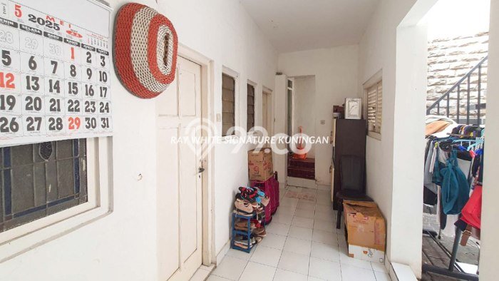 Rumah Eksklusif Siap Huni LT 244m2 di Kebayoran Baru, Jakarta Selatan Rumah Eksklusif Siap Huni LT 244m2 di Kebayoran Baru, Jakarta Selatan