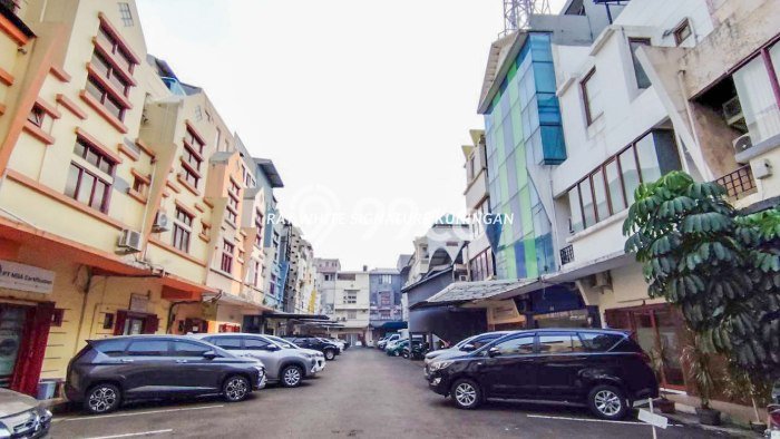 Ruko Bagus Dijual di Tanjung Barat Jakarta Selatan Lokasi Strategis Cocok untuk Kembangkan Bisnis Ruko Bagus Dijual di Tanjung Barat Jakarta Selatan Lokasi Strategis Cocok untuk Kembangkan Bisnis