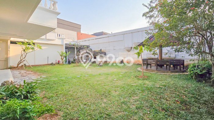 Sewa Rumah Strategis LT 1045m2 / LB 800m2 di Permata Hijau, Jakarta Selatan Sewa Rumah Strategis LT 1045m2 / LB 800m2 di Permata Hijau, Jakarta Selatan