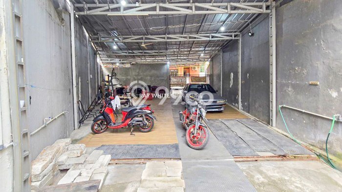 Ruko Bagus Dijual di Bendungan Hilir Jakarta Pusat Strategis Cocok untuk Kembangkan Bisnis Ruko Bagus Dijual di Bendungan Hilir Jakarta Pusat Strategis Cocok untuk Kembangkan Bisnis