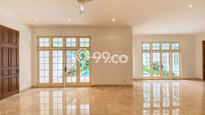 Rumah Luxury Modern Siap Huni di Wijaya Jakarta Selatan Rumah Luxury Modern Siap Huni di Wijaya Jakarta Selatan