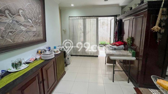 Dijual Rumah Premium dengan Fasilitas Sekitar Lengkap di Kebayoran Baru, Jakarta Selatan Dijual Rumah Premium dengan Fasilitas Sekitar Lengkap di Kebayoran Baru, Jakarta Selatan