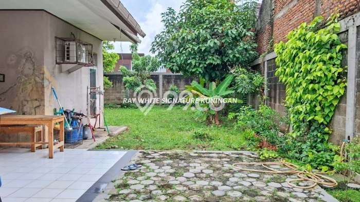 Rumah Mewah LB 177m2 Siap Huni Desain Elegan di Jatibening, Bekasi Rumah Mewah LB 177m2 Siap Huni Desain Elegan di Jatibening, Bekasi