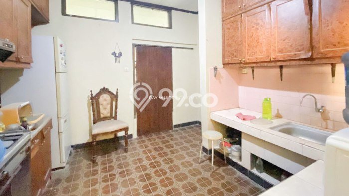 Dijual Rumah Premium dengan Fasilitas Sekitar Komplit di Cempaka Putih, Jakarta Pusat Dijual Rumah Premium dengan Fasilitas Sekitar Komplit di Cempaka Putih, Jakarta Pusat