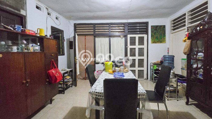 Rumah Elit LB 235m2 Siap Huni Desain Elegan di Setiabudi, Jakarta Selatan Rumah Elit LB 235m2 Siap Huni Desain Elegan di Setiabudi, Jakarta Selatan