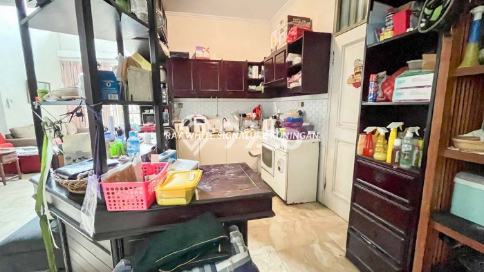Jual Rumah Mewah Elegan Dengan View Eksklusif di Pondok Indah, Jakarta Selatan Jual Rumah Mewah Elegan Dengan View Eksklusif di Pondok Indah, Jakarta Selatan