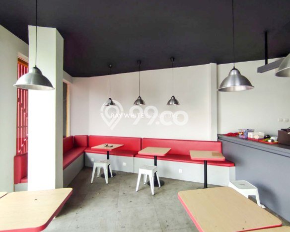 Ruko disewakan lokasi strategis Kemang Jakarta Selatan 300m2 Ruko disewakan lokasi strategis Kemang Jakarta Selatan 300m2