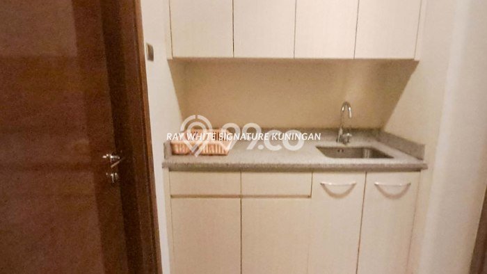 Apartemen Sewa 40 Kamar Murah Siap Huni di Jakarta Selatan, Luas 249m2 Apartemen Sewa 40 Kamar Murah Siap Huni di Jakarta Selatan, Luas 249m2