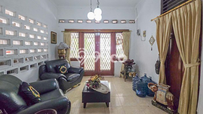 Rumah Elit LB 235m2 Siap Huni Desain Elegan di Setiabudi, Jakarta Selatan Rumah Elit LB 235m2 Siap Huni Desain Elegan di Setiabudi, Jakarta Selatan