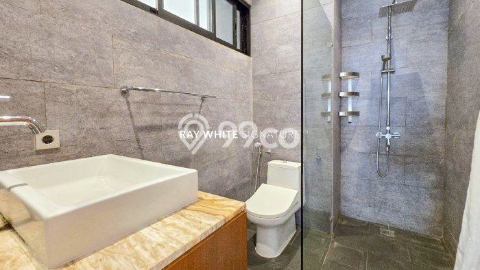 Hot Offer Hunian Mewah Ideal dan Luas di Mampang Prapatan, Jakarta Selatan Hot Offer Hunian Mewah Ideal dan Luas di Mampang Prapatan, Jakarta Selatan