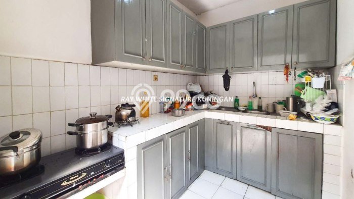 Rumah Eksklusif Siap Huni LT 244m2 di Kebayoran Baru, Jakarta Selatan Rumah Eksklusif Siap Huni LT 244m2 di Kebayoran Baru, Jakarta Selatan