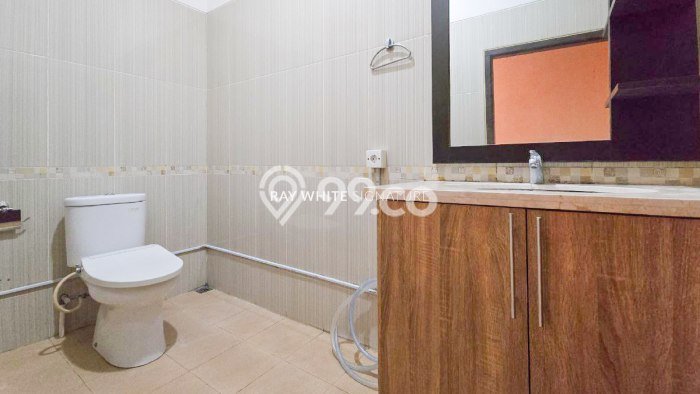 Dijual Cepat Rumah Favorit Siap Huni LB 76m2 di Jagakarsa, Jakarta Selatan Dijual Cepat Rumah Favorit Siap Huni LB 76m2 di Jagakarsa, Jakarta Selatan