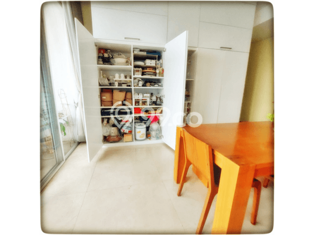 HARGA SPESIAL! Apartemen Kawasan Kemang, 2 KM, Luas 190m², Area Prestisius HARGA SPESIAL! Apartemen Kawasan Kemang, 2 KM, Luas 190m², Area Prestisius