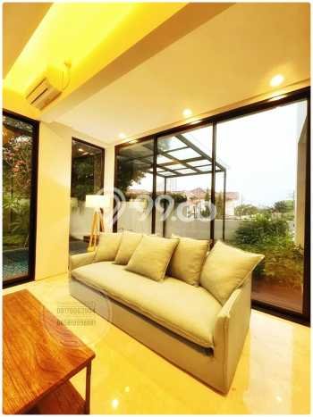 Dijual Rumah Luas Megah Dengan View Eksklusif di Kuningan, Jakarta Selatan Dijual Rumah Luas Megah Dengan View Eksklusif di Kuningan, Jakarta Selatan