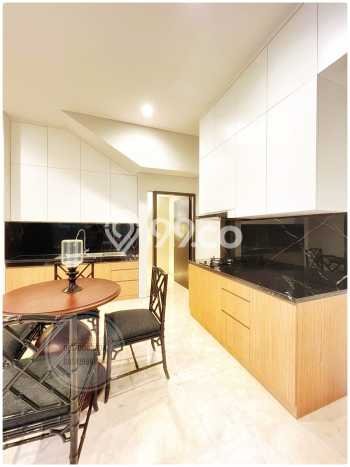 Dijual Rumah Luas Megah Dengan View Eksklusif di Kuningan, Jakarta Selatan Dijual Rumah Luas Megah Dengan View Eksklusif di Kuningan, Jakarta Selatan