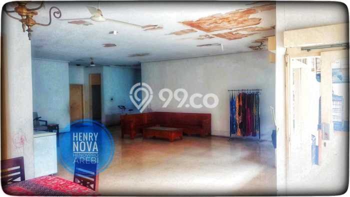 Hunian Mewah 4 KT 4 KM di Kawasan Nyaman Kemang, Jakarta Selatan Hunian Mewah 4 KT 4 KM di Kawasan Nyaman Kemang, Jakarta Selatan