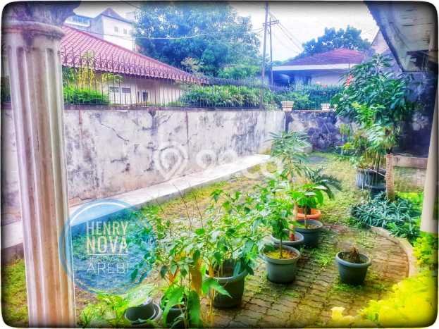 Hunian Mewah 4 KT 4 KM di Kawasan Nyaman Kemang, Jakarta Selatan Hunian Mewah 4 KT 4 KM di Kawasan Nyaman Kemang, Jakarta Selatan