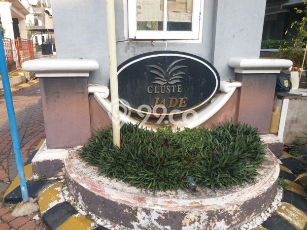 Rumah Permata Mediterania 2 Lt. SHM Hoek Dijual Dibawah Appraisal Rumah Permata Mediterania 2 Lt. SHM Hoek Dijual Dibawah Appraisal