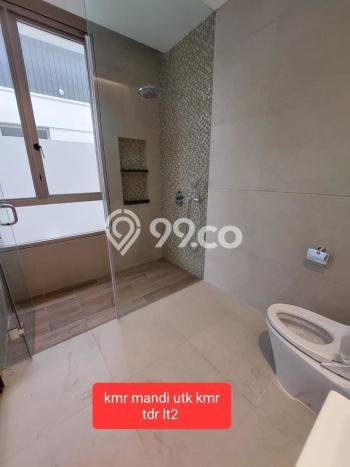 Rumah Bagus Disewakan di Pantai Indah Kapuk, Jakarta Utara LT 420m2, LB 900m2 Rumah Bagus Disewakan di Pantai Indah Kapuk, Jakarta Utara LT 420m2, LB 900m2