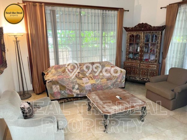For Sale! Premium House LT 278m2 Desain Elegan di Slipi For Sale! Premium House LT 278m2 Desain Elegan di Slipi