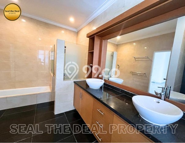 Hunian Modern Disewakan di Kemang Jakarta Selatan 5 KT & 4 KM Hunian Modern Disewakan di Kemang Jakarta Selatan 5 KT & 4 KM