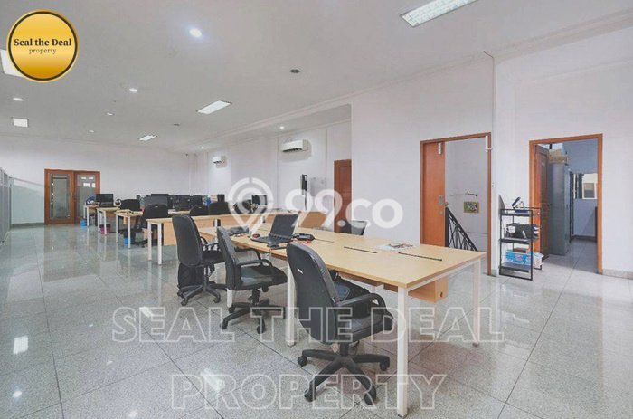 Ruko Bagus LT 735m2 LB 1200m2 Dijual di Kebayoran Baru Jakarta Selatan Ruko Bagus LT 735m2 LB 1200m2 Dijual di Kebayoran Baru Jakarta Selatan