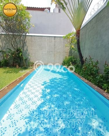 Hunian Modern Disewakan di Cipete Jakarta Selatan 5 KT & 5 KM Hunian Modern Disewakan di Cipete Jakarta Selatan 5 KT & 5 KM