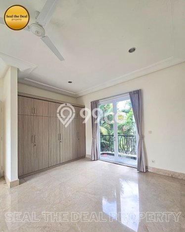 Disewakan Rumah Strategis LT 600m2 / LB 700m2 di Cipete, Jakarta Selatan Disewakan Rumah Strategis LT 600m2 / LB 700m2 di Cipete, Jakarta Selatan