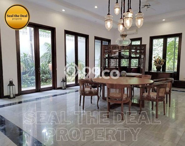 Rumah 4 Kamar Lengkap Dikontrakkan di Menteng Harga Kompetitif Rumah 4 Kamar Lengkap Dikontrakkan di Menteng Harga Kompetitif
