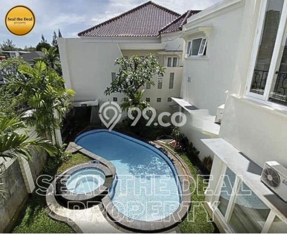 Hunian Modern dengan LT 800m2 & LB 600m2 Disewakan di Jeruk Purut Hunian Modern dengan LT 800m2 & LB 600m2 Disewakan di Jeruk Purut