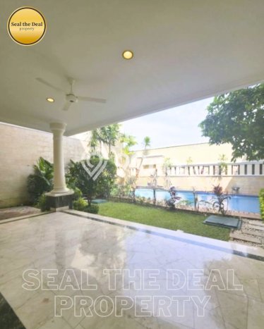 Disewakan Rumah Strategis di Pondok Indah LT 550m2 / LB 600m2 Kondisi Bagus Disewakan Rumah Strategis di Pondok Indah LT 550m2 / LB 600m2 Kondisi Bagus
