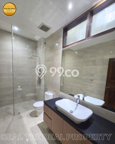 Rumah Sewa Jakarta Selatan LT 600m2 LB 450m2 Kawasan Kemang Rumah Sewa Jakarta Selatan LT 600m2 LB 450m2 Kawasan Kemang