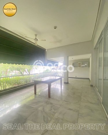 Hunian Bagus Disewakan di Kemang, Jakarta Selatan LT 2500m2, LB 1200m2 Hunian Bagus Disewakan di Kemang, Jakarta Selatan LT 2500m2, LB 1200m2