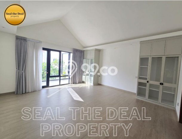 Hunian Minimalis dengan LT 600m2 & LB 600m2 Dikontrakkan di Senopati Hunian Minimalis dengan LT 600m2 & LB 600m2 Dikontrakkan di Senopati