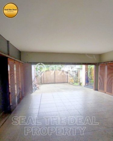 Hunian Minimalis Untuk Disewakan di Kemang Jakarta Selatan 4 KT & 4 KM Hunian Minimalis Untuk Disewakan di Kemang Jakarta Selatan 4 KT & 4 KM