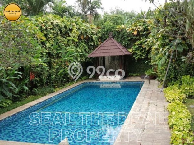 Sewa Rumah Strategis di Pejaten LT 1200m2 / LB 600m2 Kondisi Bagus Sewa Rumah Strategis di Pejaten LT 1200m2 / LB 600m2 Kondisi Bagus