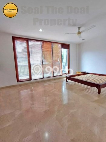 Rumah Sewa Jakarta Selatan LT 460m2 LB 450m2 Area Kemang Rumah Sewa Jakarta Selatan LT 460m2 LB 450m2 Area Kemang